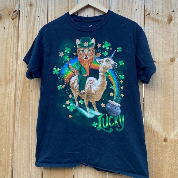 Y2K Rainbow Lucky Four Leaf Clover with Cat and Llama Graphic T Shirt Medium - Picture 1 of 3